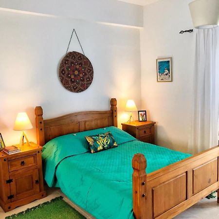 Tina'S Cozy Studio Polis Bagian luar foto